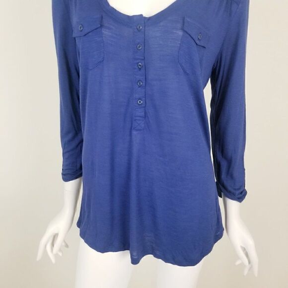 89th & Madison Blue Scoop Neck Henley Top Medium - Picture 3 of 6